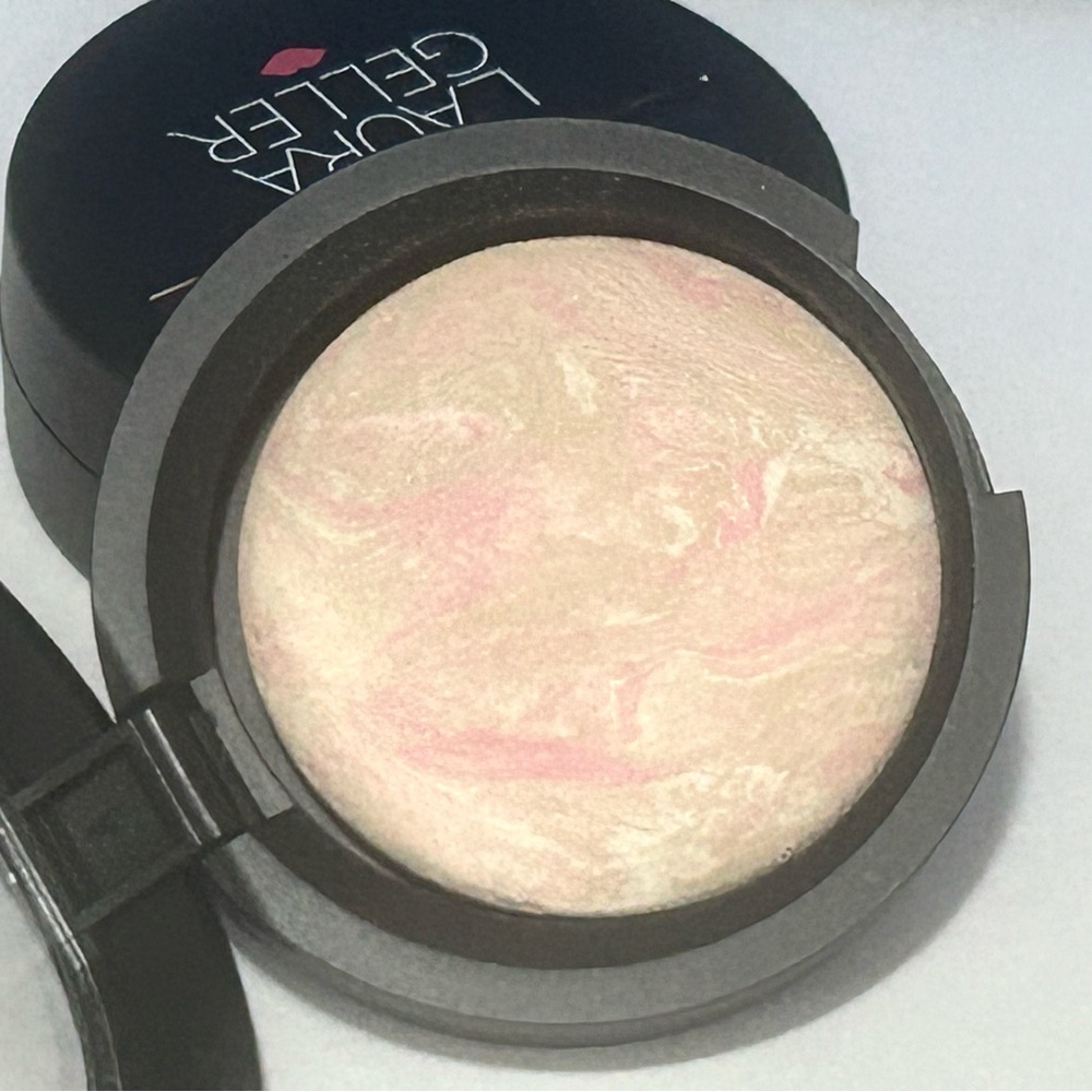 (2) Laura Geller Baked Balance N Brighten Illuminate Foundation Porcelain Mini - Picture 3 of 3